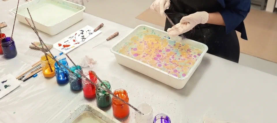 Introduction to the Art of Ebru with Katerina Momitsa